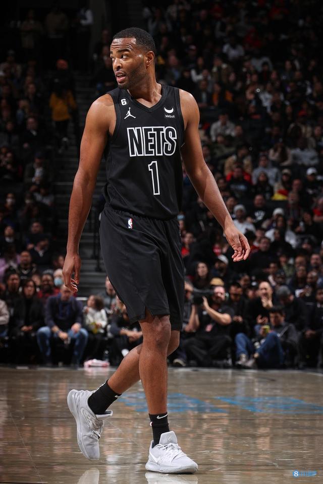 队未来的发 队未来的发